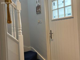 17 Merchant Square, East Wall, Dublin 3 - Image 2
