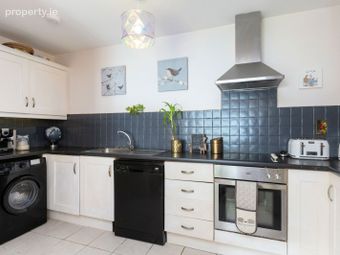 7 Highfield Court, Bollarney, Knockrobin, Co. Wicklow - Image 3