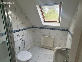 12 Ashton Lodge, Boreenmanna Road, Ballinlough, Co. Cork - Image 4