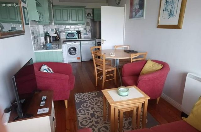 Apartment 7, Rosscarbery Bay Apartments, Owenahinc, Ownahincha, Co. Cork - Click to view photos