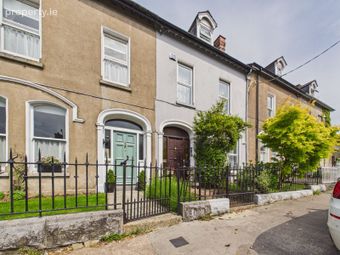 29 Grosvenor Terrace, John's Hill, Newtown, Co. Waterford - Image 3