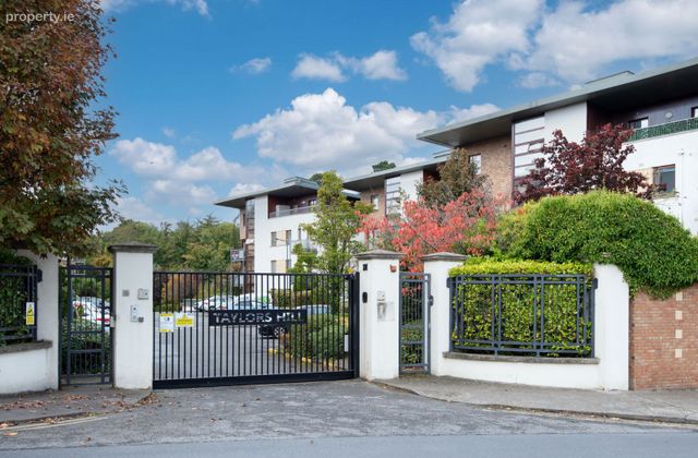 Apartment 32, Marlay House, Ballinteer, Dublin 16 - Click to view photos