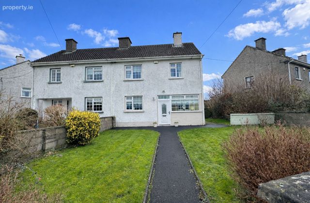 Dun Roamin, 1772 P&aacute;irc Mhuire, Newbridge, Co. Kildare - Click to view photos