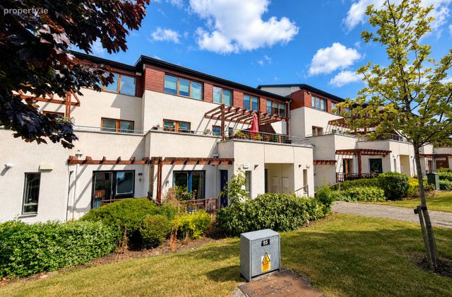 41 Brennanstown Avenue, Dublin 18, Brennanstown, Dublin 18 - Click to view photos