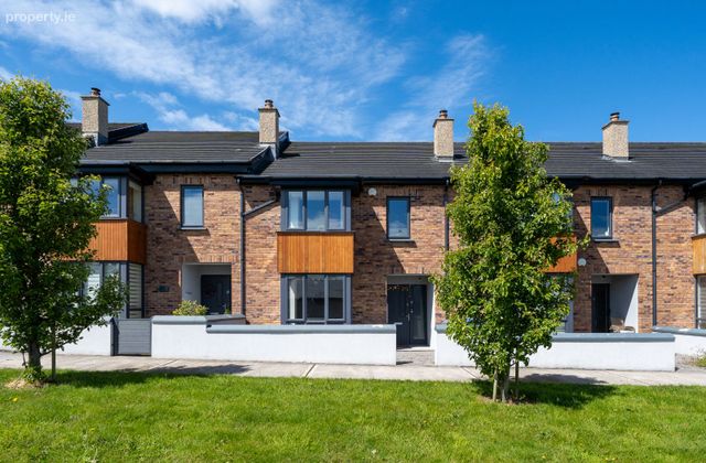 9 Arcadin, Athlone, Athlone, Co. Westmeath - Click to view photos