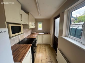17 Saint Paul's Terrace, Athlone, Athlone, Co. Westmeath - Image 5