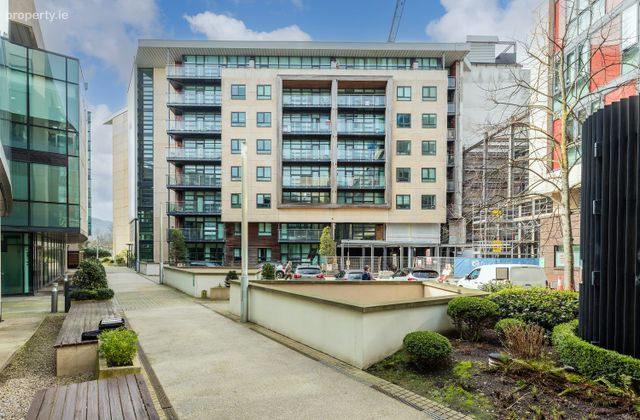 Apartment 402, Beacon One, Beacon Court, Bracken Road, Sandyford, Dublin 18, Dublin 18 - Click to view photos