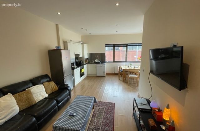 Lower Kilmacud Road, Stillorgan, Co. Dublin, Stillorgan, Co. Dublin - Click to view photos