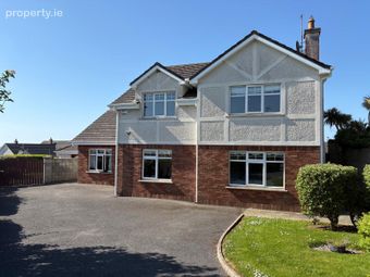34 Carrigeenlea, Tramore, Co. Waterford