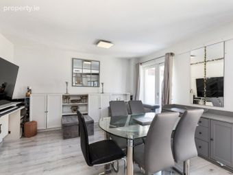 2 Fernleigh Lawn, Castleknock, Dublin 15, Castleknock, Dublin 15 - Image 3