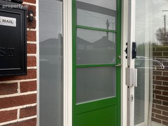 19 Rockmount Road, Highfield Park, Galway, Shantalla, Co. Galway - Image 2