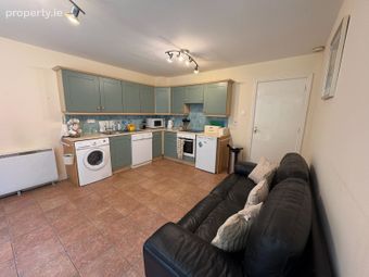 2 Glen Cove, Courtown, Riverchapel, Co. Wexford - Image 2