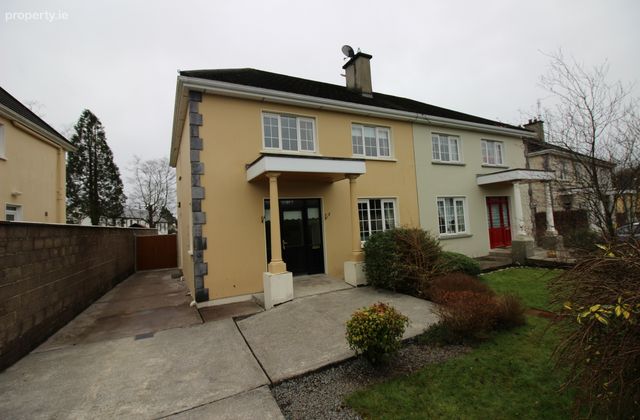 5 Millbrook Avenue, Macroom, Co. Cork - Click to view photos