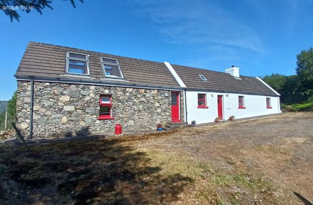 Ahane, Glencar, Glenbeigh, Co. Kerry - Click to view photos