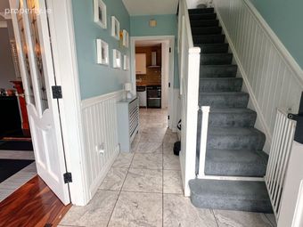 7 Meadowbrook Gardens, Ballinasloe, Co. Galway - Image 3