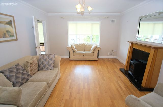 8 Ashvale Court, Station Road, Duleek, Co. Meath - Click to view photos