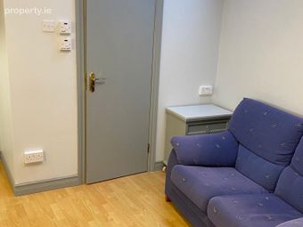 22 Thomas Street Castlebar, Castlebar, Co. Mayo - Image 5