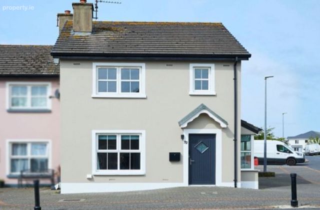 32 Cluain Dara, Clonard, Co. Wexford - Click to view photos