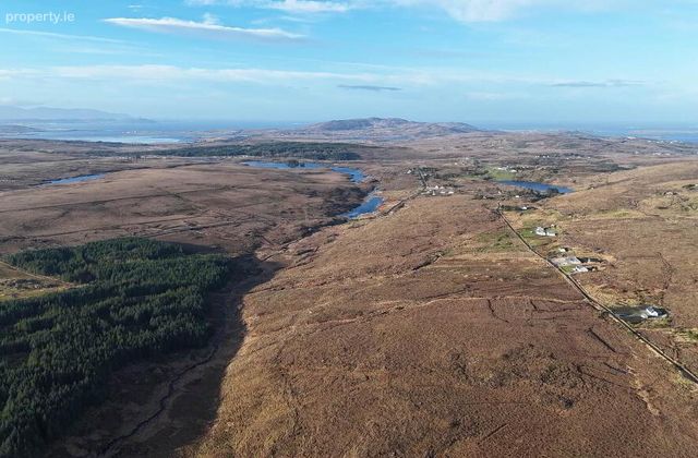 Oughtmeen, Dungloe, Co. Donegal, Dungloe, Co. Donegal - Click to view photos