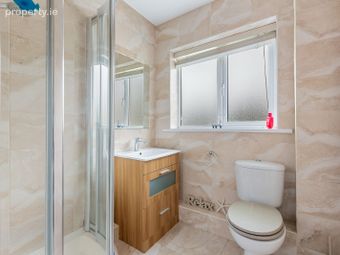 26 Sycamore Grove, Westminster Park, Foxrock, Dublin 18 - Image 5