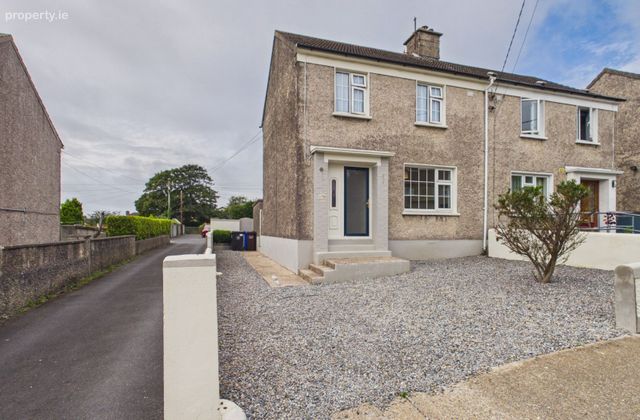 34 Kennedy Park, Tramore, Tramore, Co. Waterford - Click to view photos
