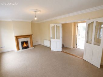 72 Rowan Hill, Mount Oval Village, Rochestown, Co. Cork - Image 4