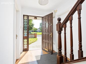 9 Parklands Court, Maynooth, Co. Kildare, Maynooth, Co. Kildare - Image 2