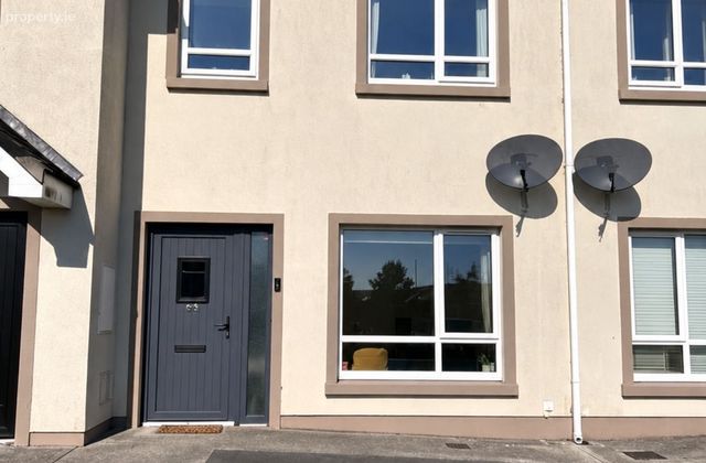 62 T&iacute;r An Ch&oacute;ir, Tuam, Co. Galway - Click to view photos