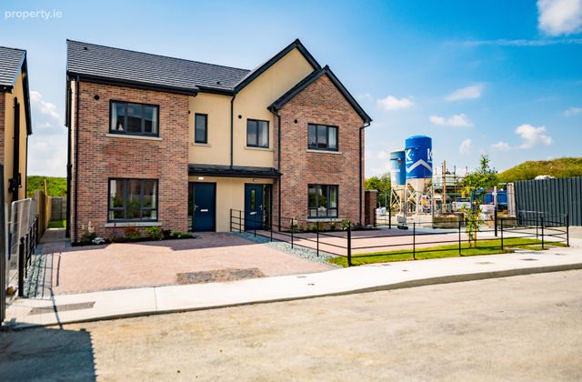 The Cedar: A Spacious 4-bedroom, 3-storey Home, Ballymakenny Road, Drogheda, Co. Louth - Click to view photos