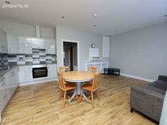 10 Fassadinas, New Row, Abbeyleix, Co. Laois - Image 2