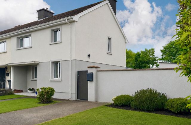 11 Newpark Lower, Kilkenny, Kilkenny, Co. Kilkenny - Click to view photos