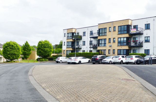 Apartment 38, Belfry Manor, Belfry Avenue, Citywest, Co. Dublin - Click to view photos