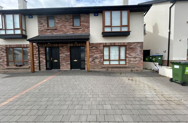 Doire Mor, Knockaderry, Ennis, Co. Clare - Click to view photos