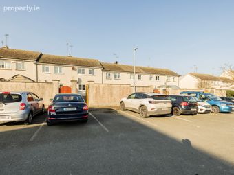 33 Barons Hall Park, Balbriggan, Co. Dublin, Balbriggan, Co. Dublin - Image 3