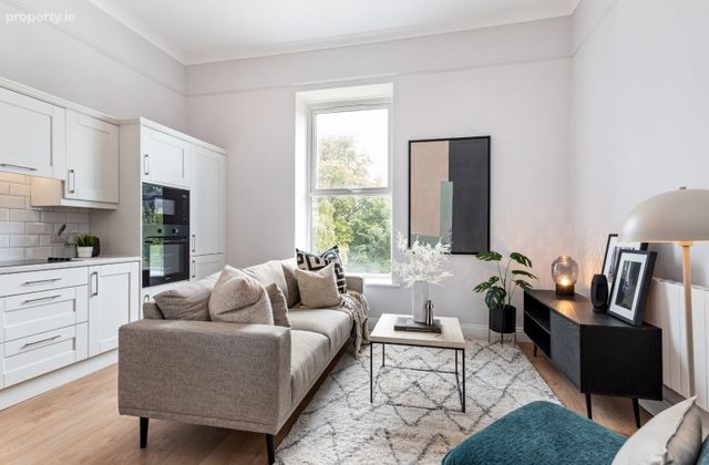 Churchtown Road Upper, Churchtown, Dublin 14 - Click to view photos