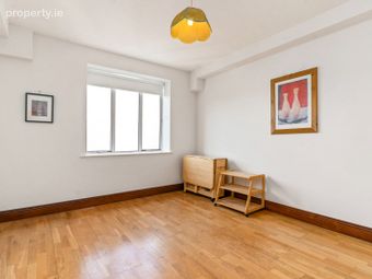 Apartment 28, Lindsay House, Dean Court, Christchurch, Dublin 8 - Image 4