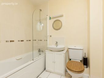 Apartment 32, Windmill Terrace, Porterstown, Dublin 15 - Image 4