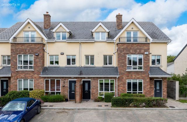 31 St. Edmunds Park, Lucan, Co Dublin, Lucan, Co. Dublin - Click to view photos