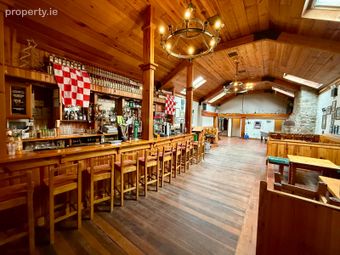 Cruiser's, Main Street, Foxford, Co. Mayo - Image 3