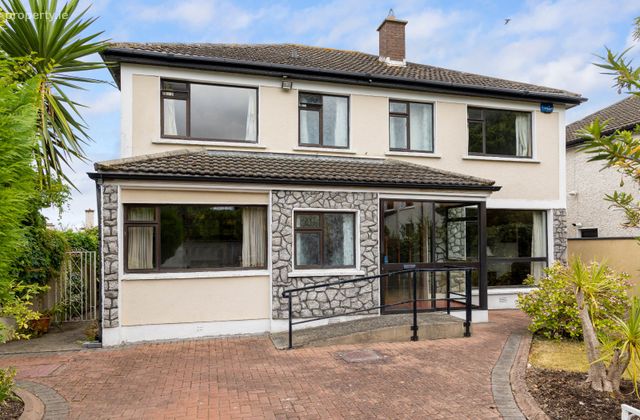 18 King Edward Lawn, Bray, Co. Wicklow, Bray, Co. Wicklow - Click to view photos