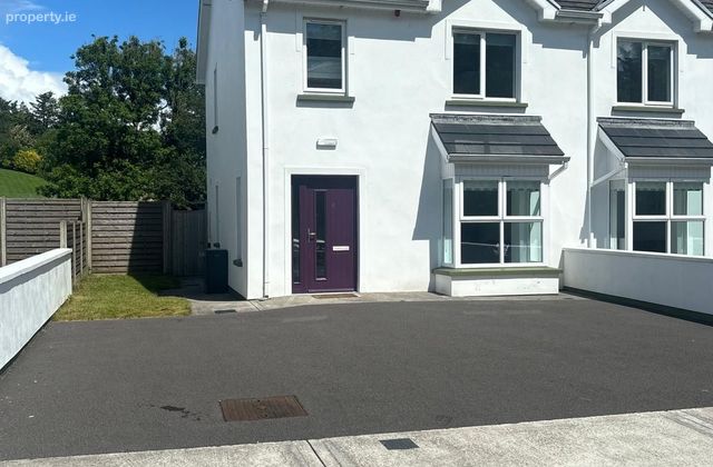 4 &Uacute;isce Dubh, Ballintra, Rossnowlagh, Co. Donegal - Click to view photos