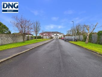 13 Retreat Road Manor, Retreat Road, Athlone, Co. Westmeath, Athlone, Co. Westmeath - Image 2