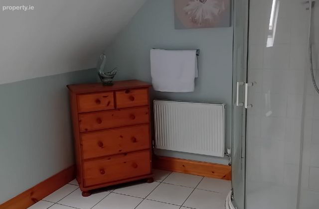 Athenry, Co. Galway, Monivea, Co. Galway - Click to view photos