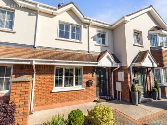 19 The Courtyard, Castleredmond, Midleton, Co. Cork - Image 3