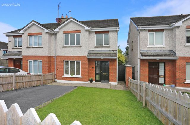 51 Castlepark, Caherconlish, Limerick, Caherconlish, Co. Limerick - Click to view photos