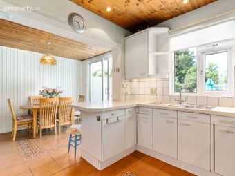 17 Mount Carmel Road, Dublin 14, Goatstown, Dublin 14 - Image 5