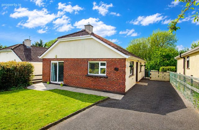 21 Ardamine Court, Ardamine, Gorey, Co. Wexford - Click to view photos