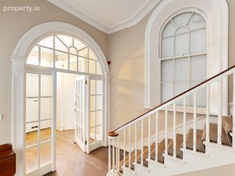 The Lansdowne Collection, Ballsbridge, Dublin 4 - Image 5