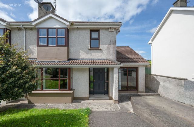 11 Glasslynn, Parnell Street, Bandon, Co. Cork - Click to view photos