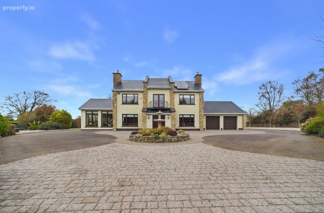 Coolkereen, Toomevara, Nenagh, Co. Tipperary, Toomevara, Co. Tipperary - Click to view photos